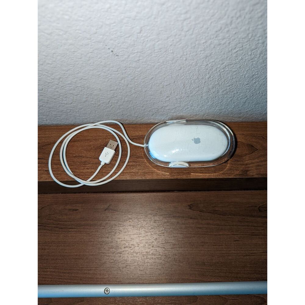 Vintage Genuine Apple Mouse M5769 Wired
